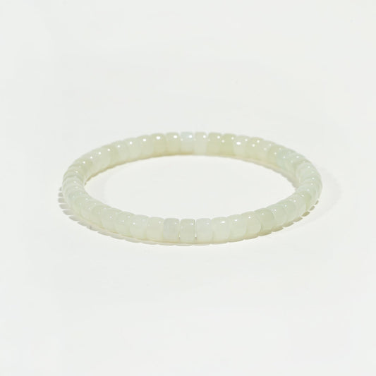 Luna Smooth Chalcedony Barrel Bead Bracelet - Nokovia